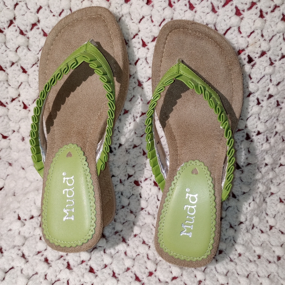 Vintage Mudd Y2K Wedge Sandals